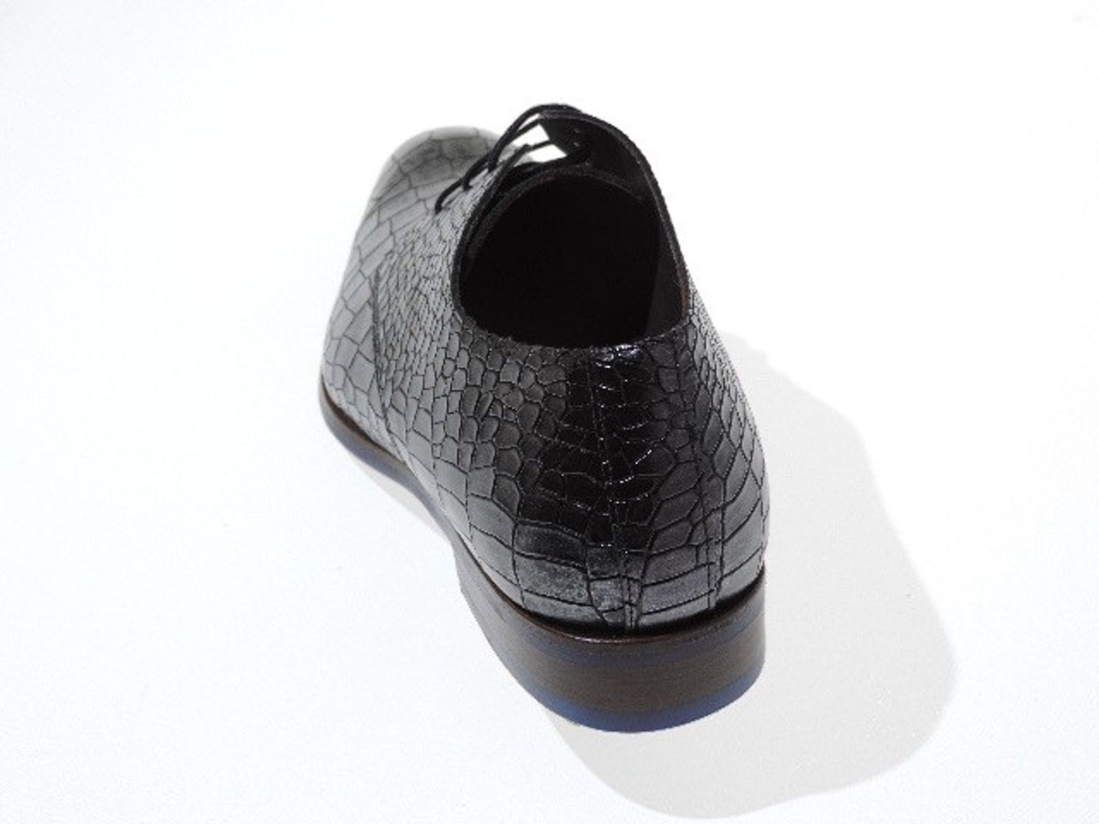 Schuh von Van Bommel, 11½
