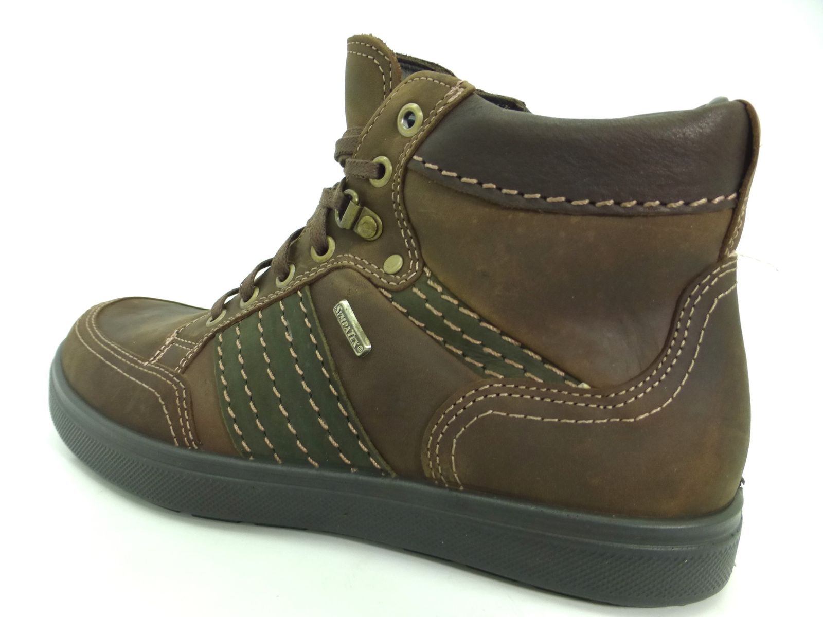 Schuh von Jomos, 45