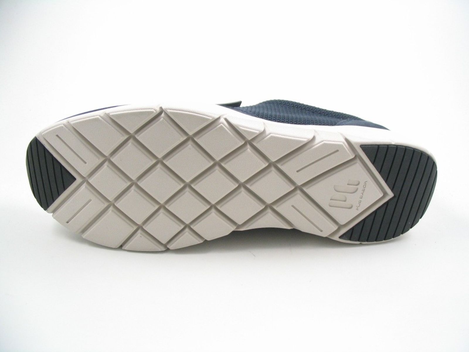 Schuh von Pius Gabor, 8