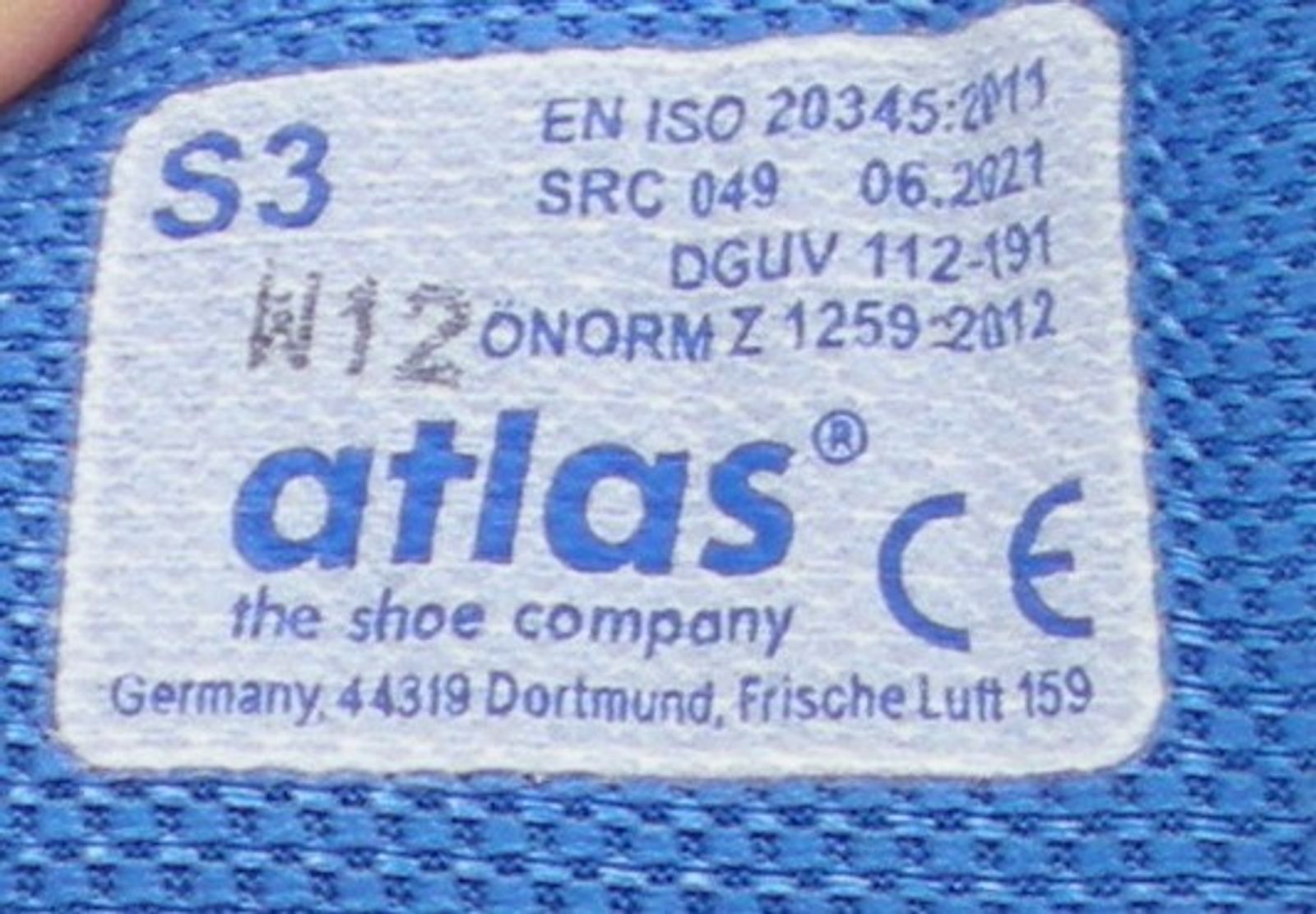 Schuh von Atlas, 43