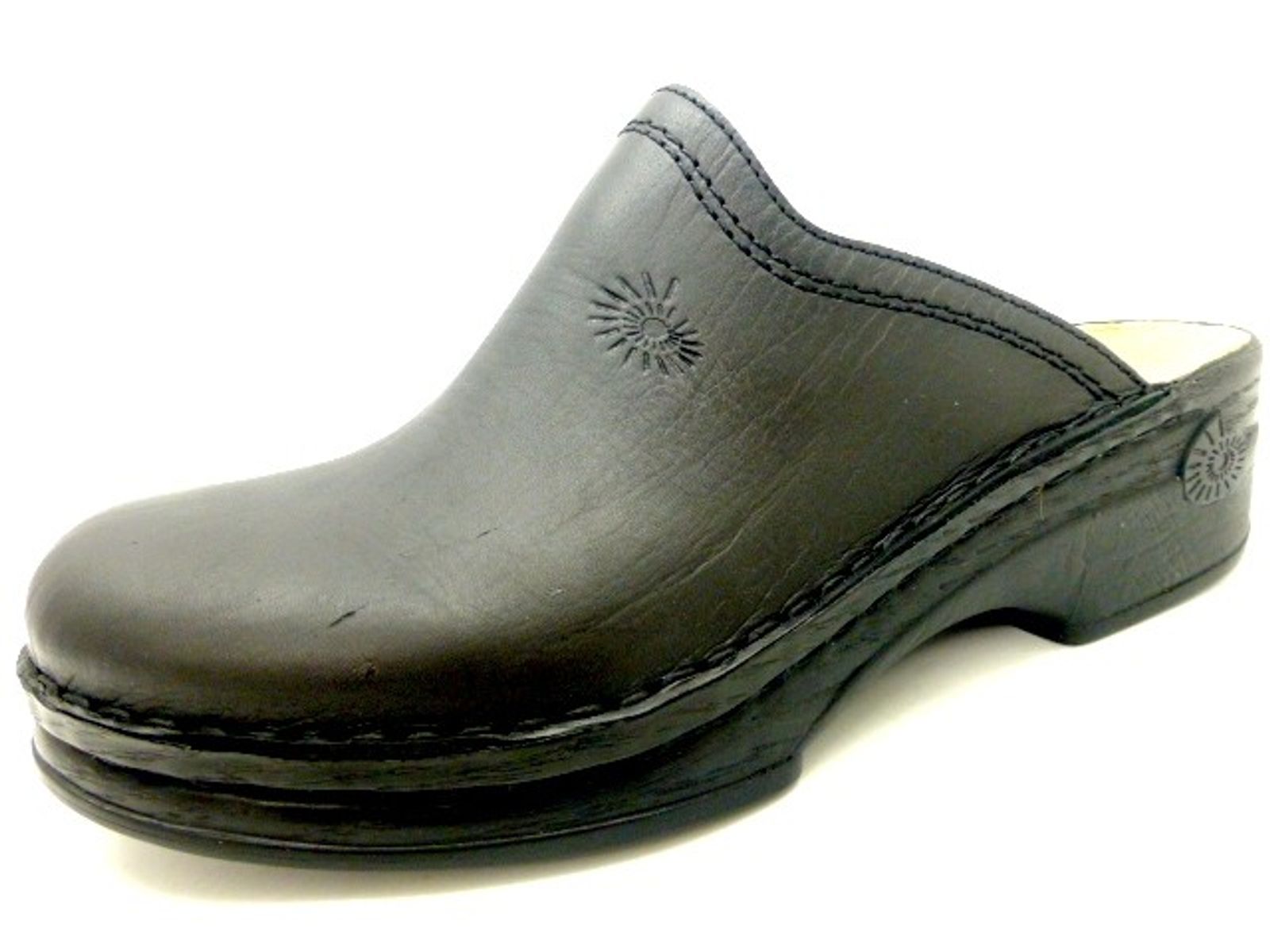 Schuh von Helix, 44