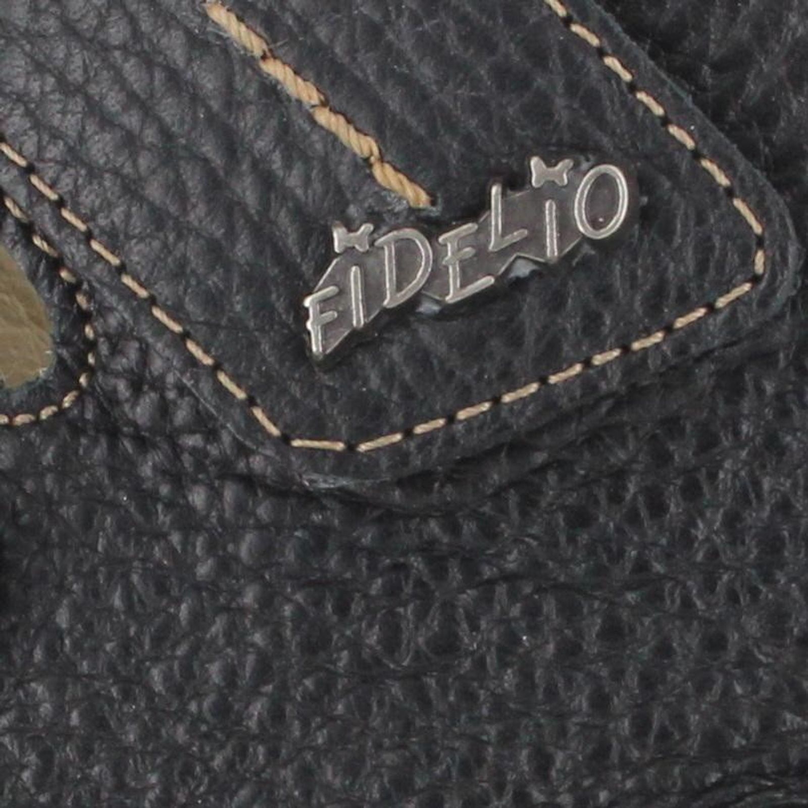 Schuh von Fidelio, 42
