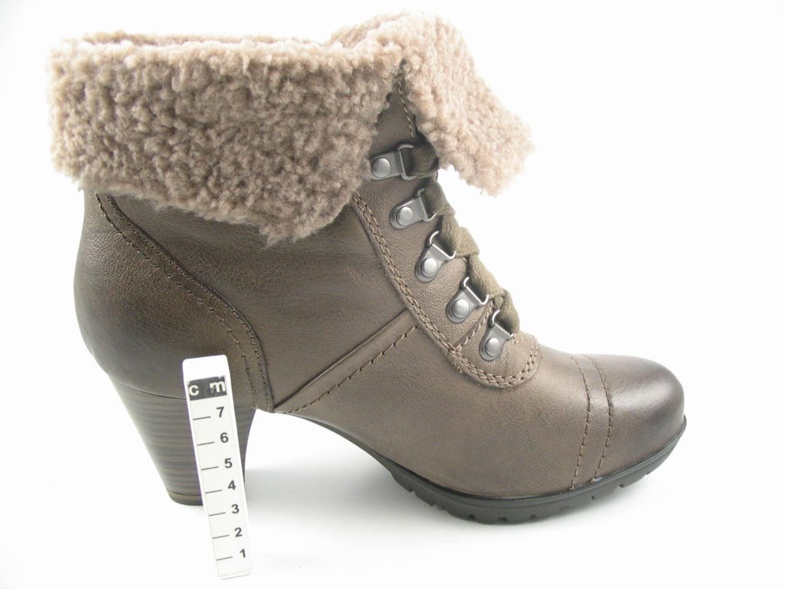 Schuh von Jana, 5½