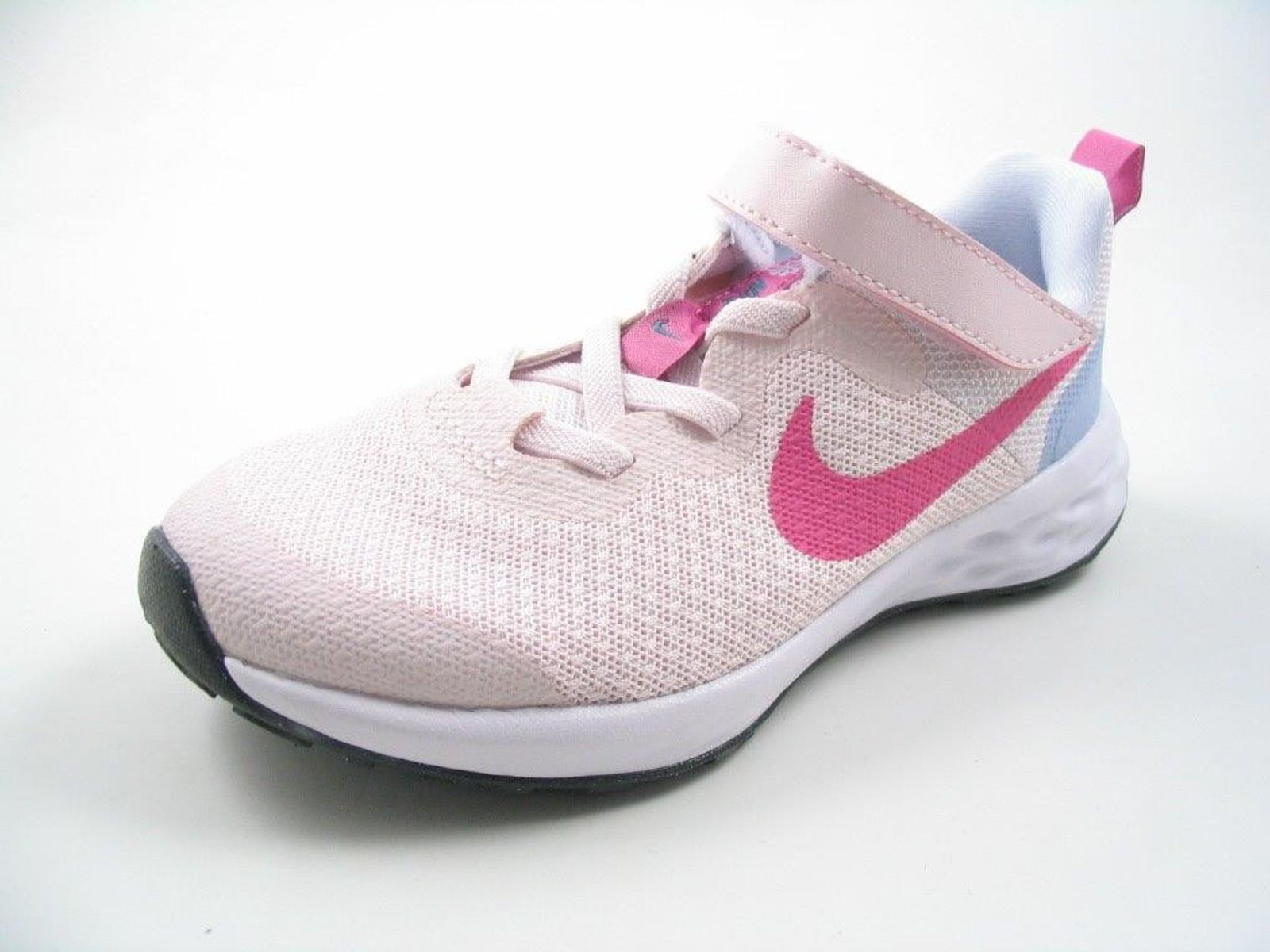Schuh von Nike, 30
