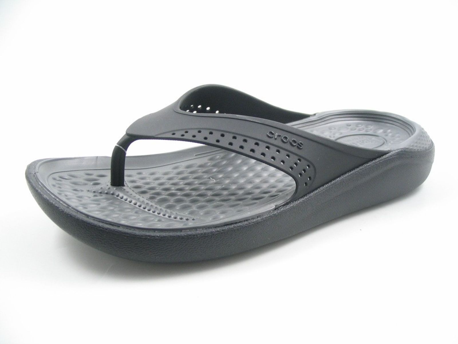 Schuh von Crocs, 46