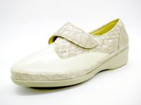 Schuh von WALDLÄUFER, 8