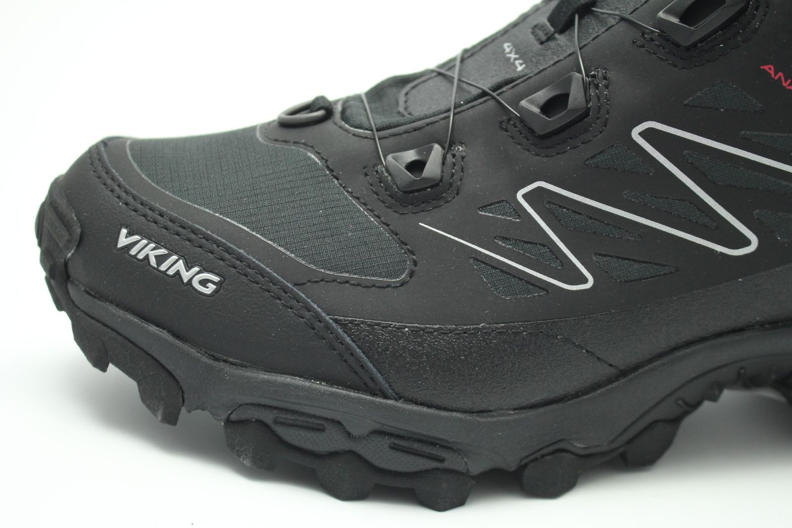 Schuh von Viking, 45