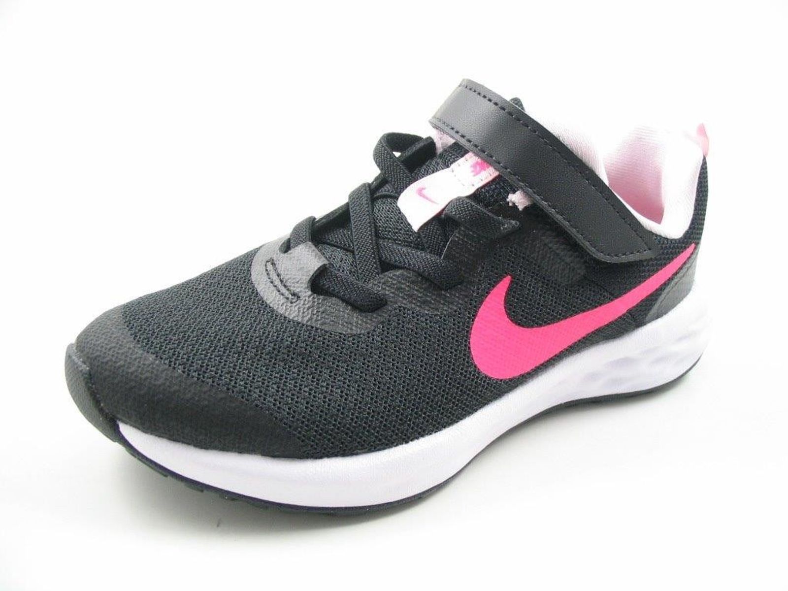 Schuh von Nike, 32