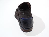 Schuh von Van Bommel, 9