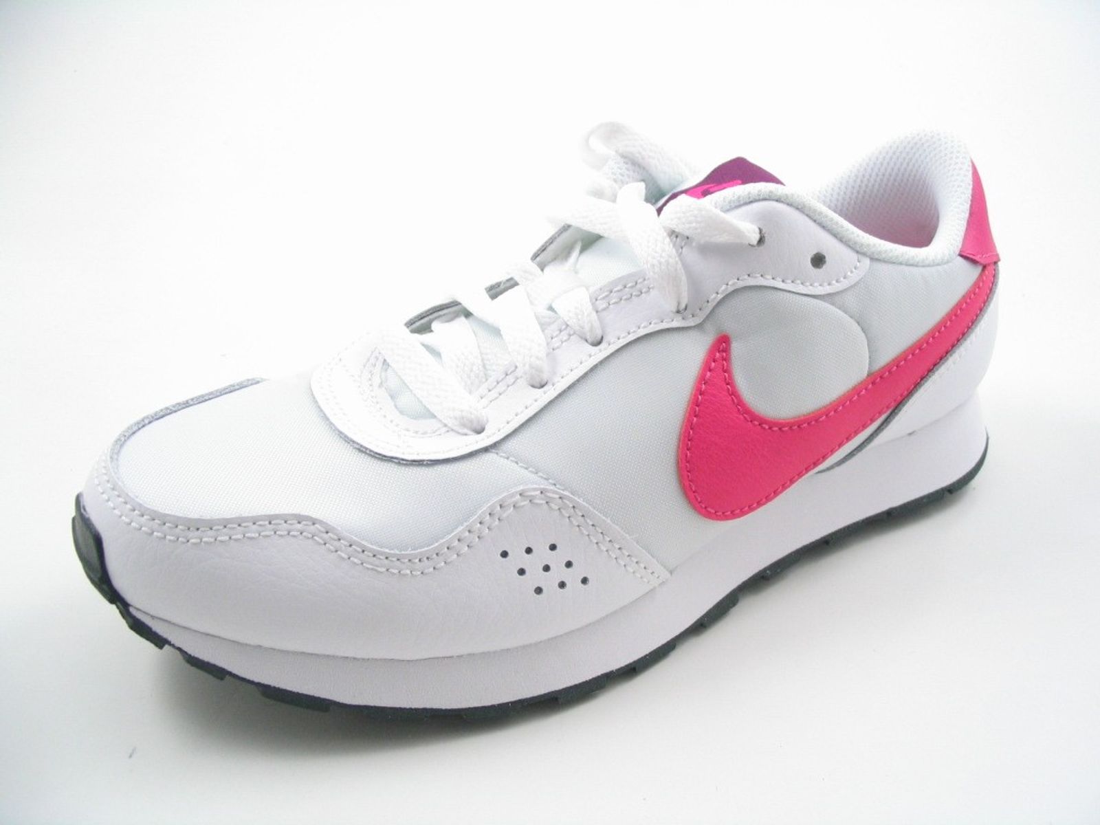 Schuh von Nike, 4½