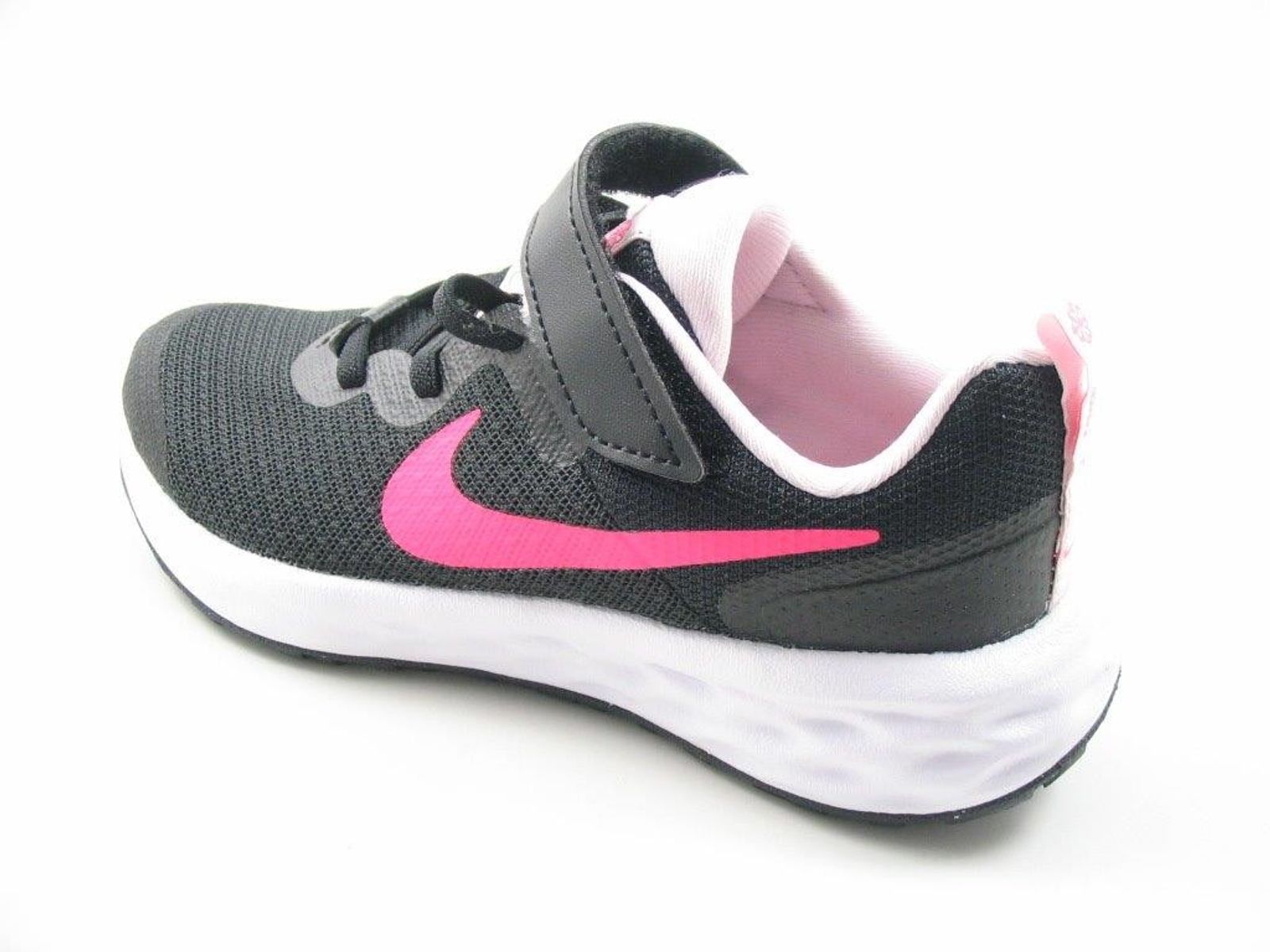 Schuh von Nike, 31